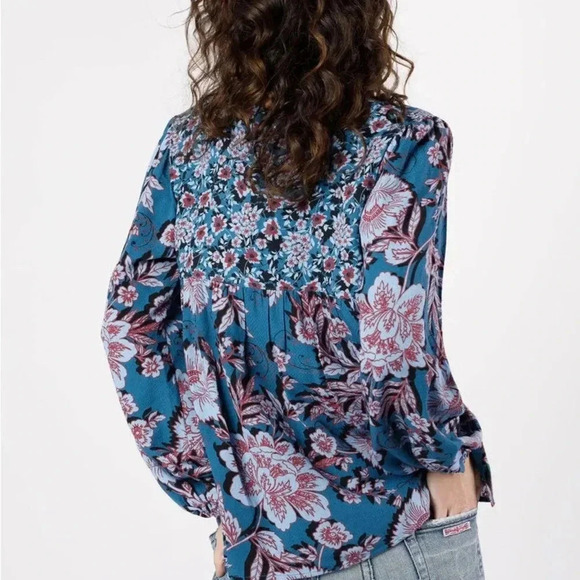 Band of Gypsies Floral Peri Blue Blouse Women’s SZ Small NWT - Picture 2 of 9